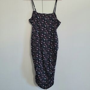 Plus Size Dainty Floral Print Spaghetti Strap Midi Dress